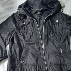 Lightweight jacket 3/4 length sleeves